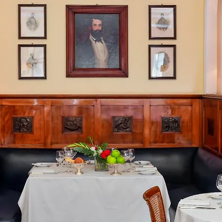 Ξενοδοχείο Bettoja Massimo D'azeglio