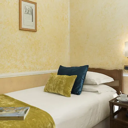 ベットーヤ マッシモ ダツェリオ ホテル