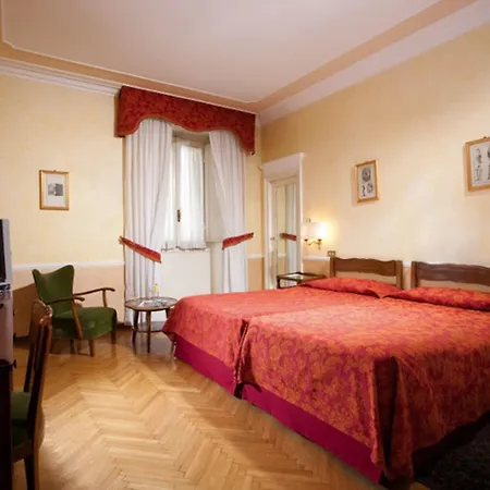Ξενοδοχείο Bettoja Massimo D'azeglio 4*